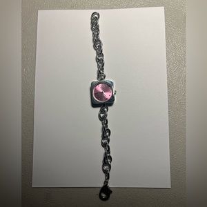 So Analog Wristwatch Silver Tone Bracelet